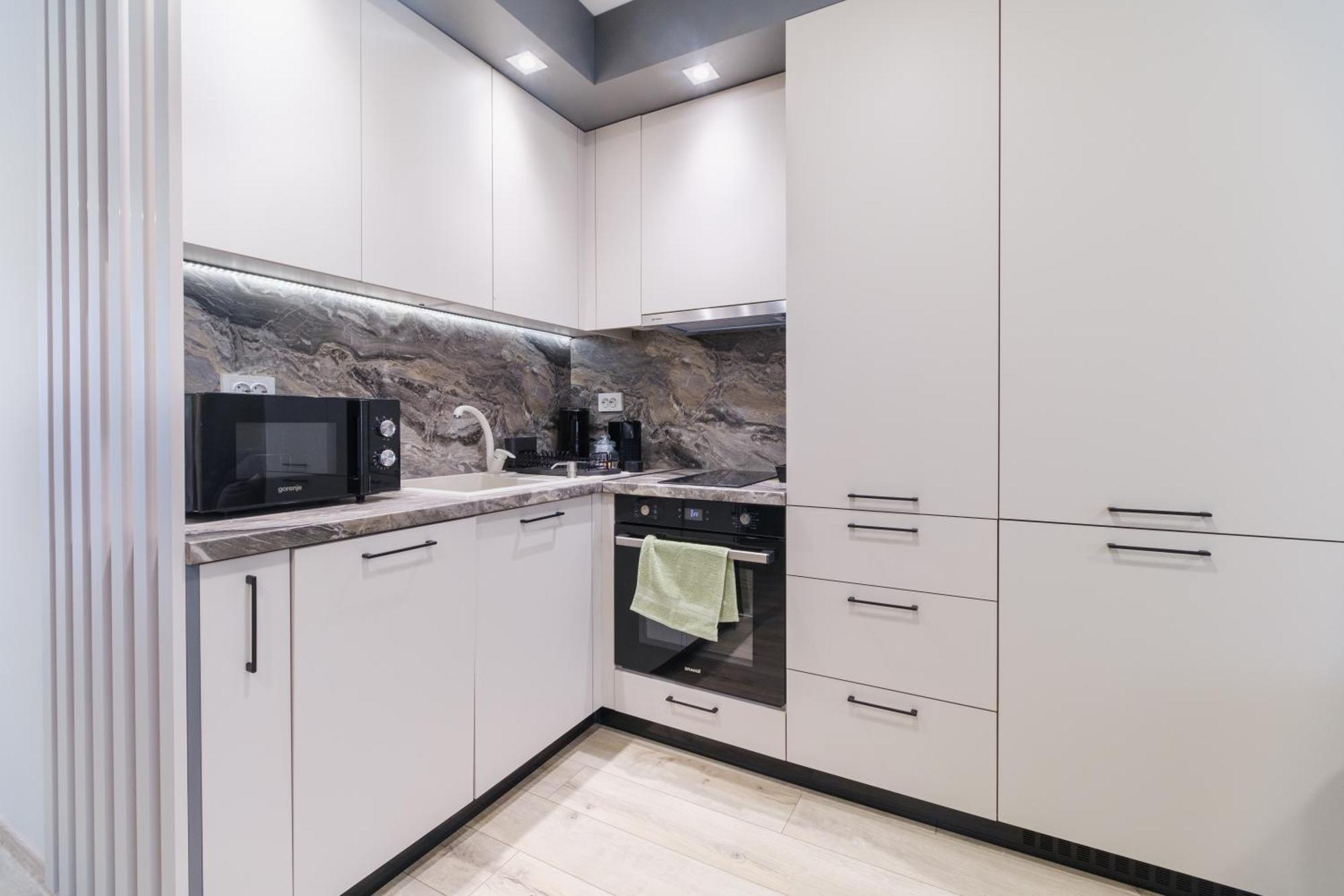 Ldv 13 Residence Free Private Parking Plovdiv Room photo