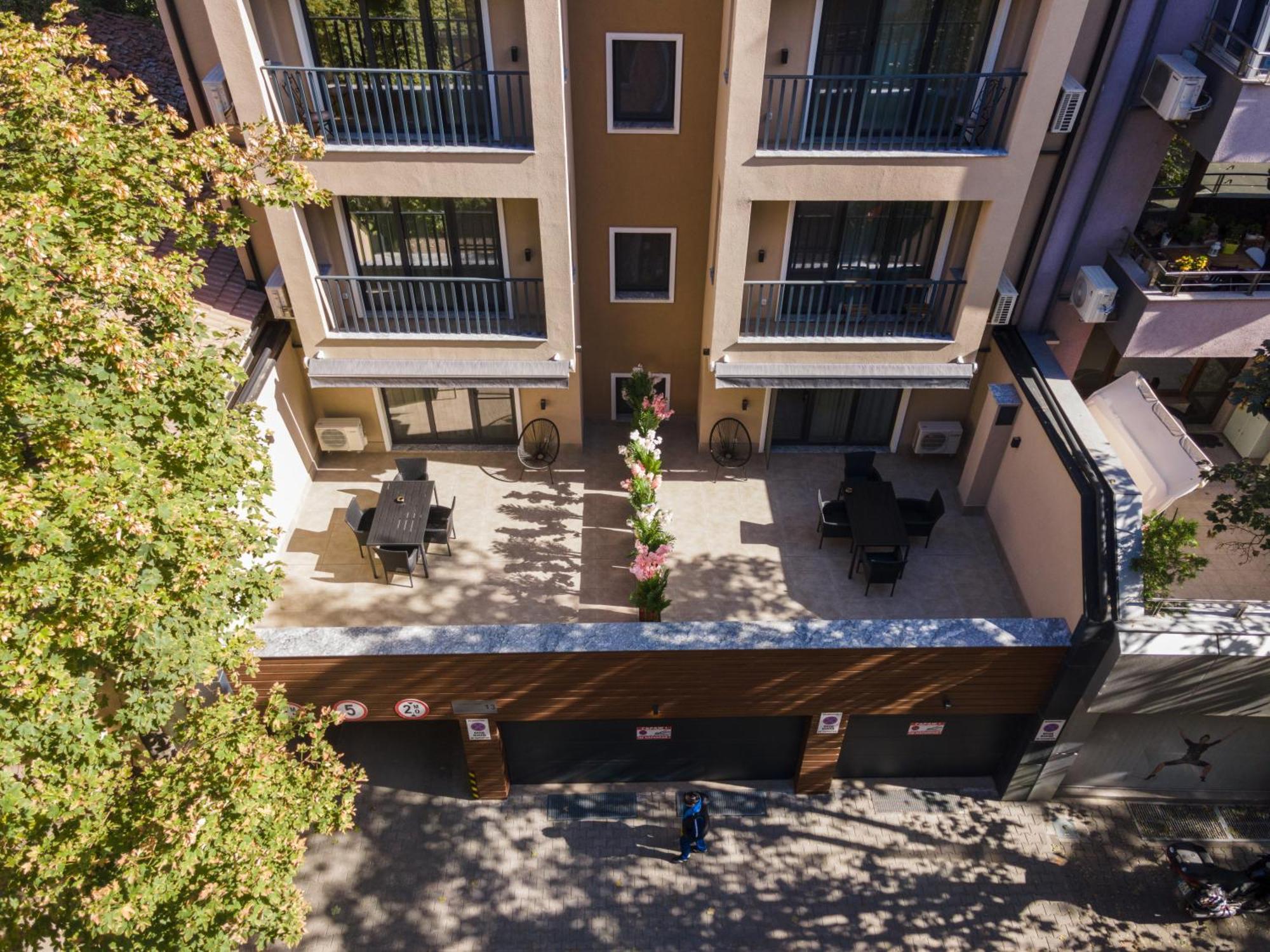 Ldv 13 Residence Free Private Parking Plovdiv Exterior photo
